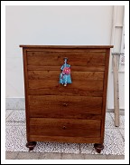Comò,comoncino, mobile a cassetti. 81x40x104h