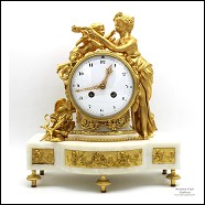 Antico Orologio a Pendolo Napoleone III in bronzo dorato e marmo - XIX secolo